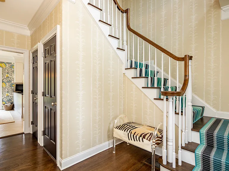 110 Fox Hollow Ln — Photo 12