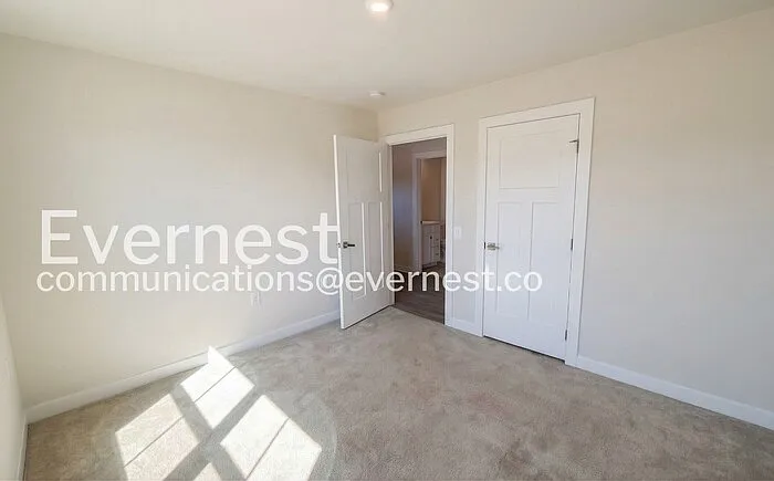 18393 Signature Way — Photo 10