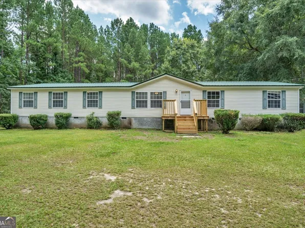 864 Bruce Cir, Dublin, GA 31021