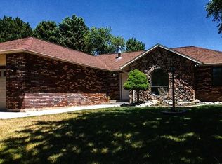 9141 S Meadow Ct, Sandy, UT 84093