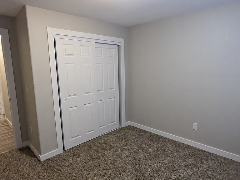 3963 Hayesville Dr NE — Photo 7