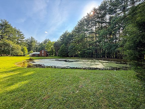 2nd image of 2486 Laurel Fork Rd