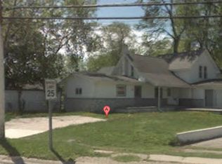 153 Dickinson Ave, Mount Clemens, MI