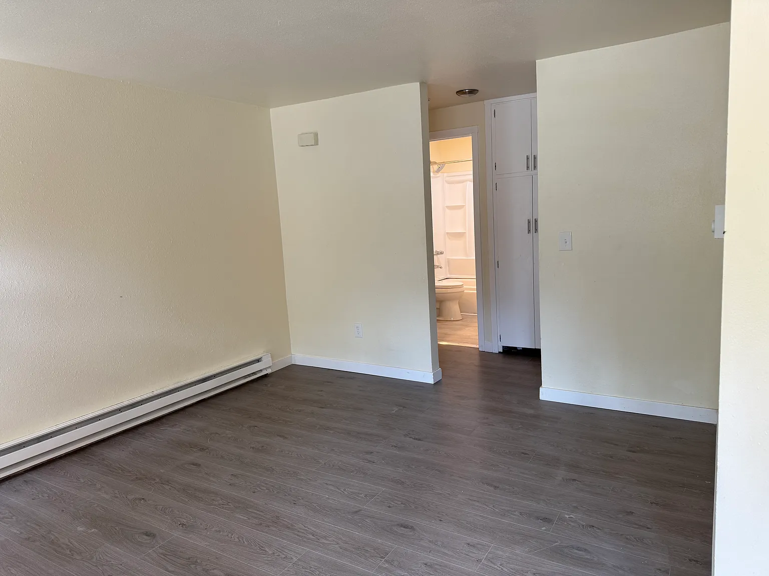 1 bed, 660 sqft, $1,195 — Photo 4