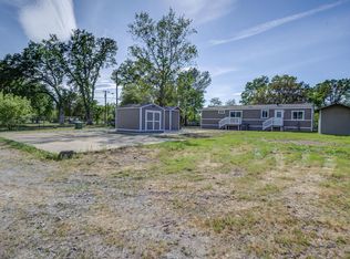 19690 1st St, Cottonwood, CA 96022