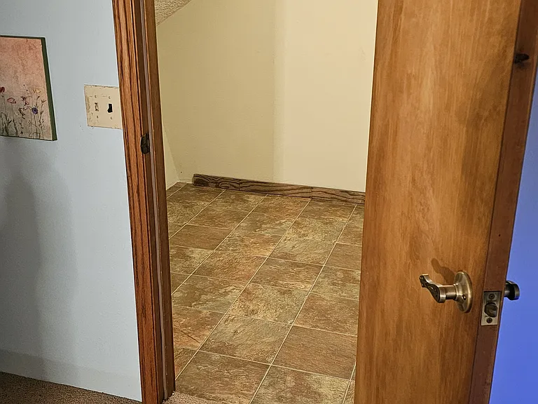 24223 NE Oregon St — Photo 5