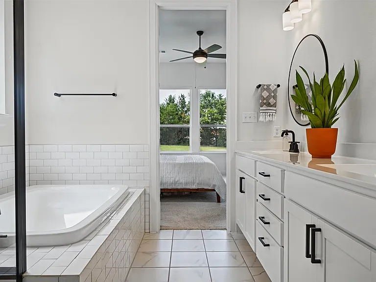 356 Crimson Sky Ct — Photo 31
