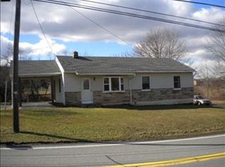 80 Geary Wolfe Rd, Pine Grove, PA 17963