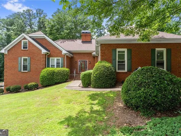 1199 Mountainside Trce NW, Kennesaw, GA 30152