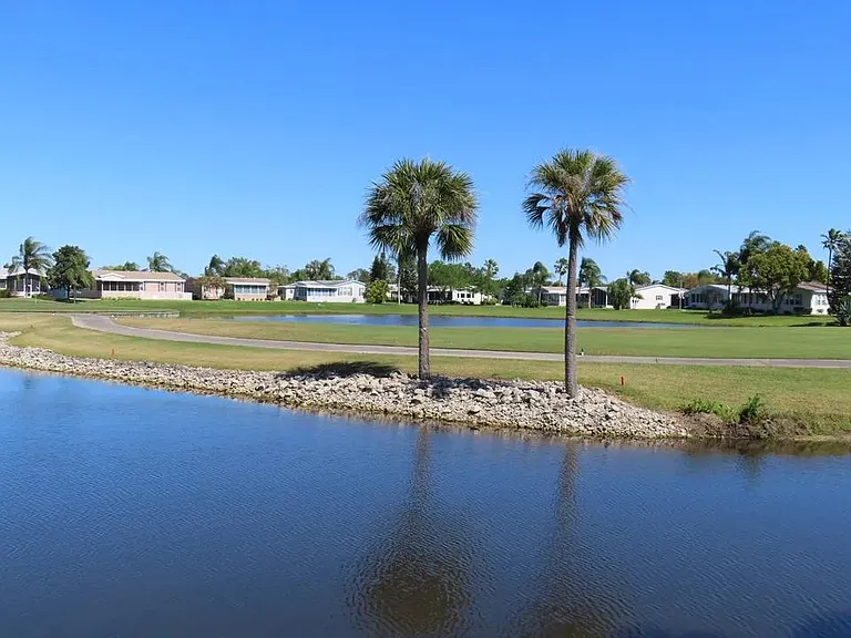 5626 Swan Lake Dr #521 — Photo 12