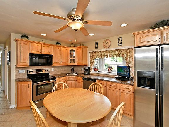 2nd image of 80 Ball Park Ln