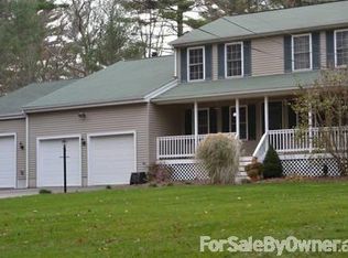387 Hammet Rd, Coventry, RI 02816