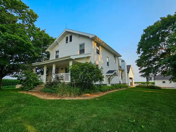 11726 Cardinal Rd, Dewitt, IL 61735