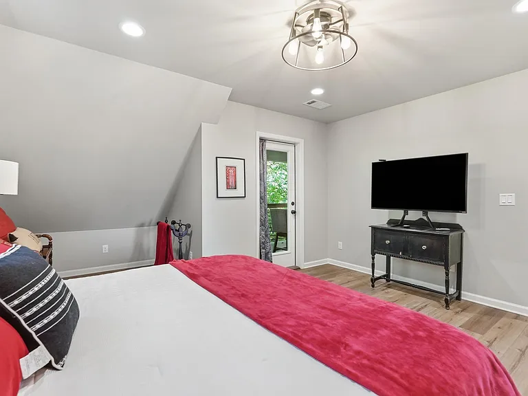 3247 Dug Hill Rd — Photo 46