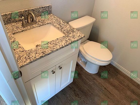 5th image of 4614 Alamosa St