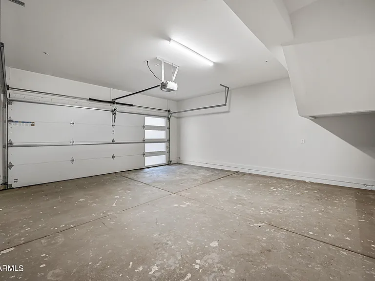 1023 W 5th St #1018 — Photo 31