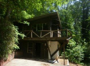 110 Best Rd, Whittier, NC 28789