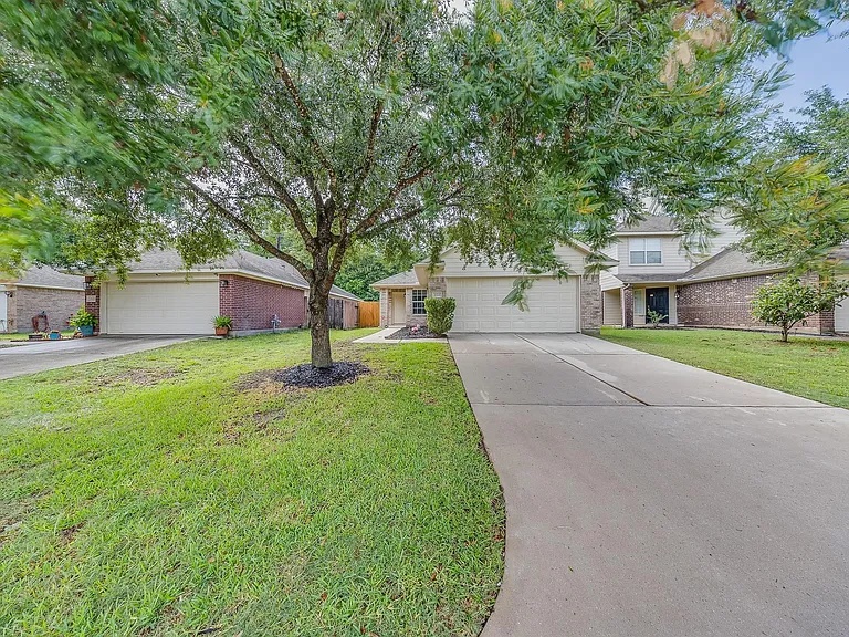 2515 Cypress Island Dr — Photo 35