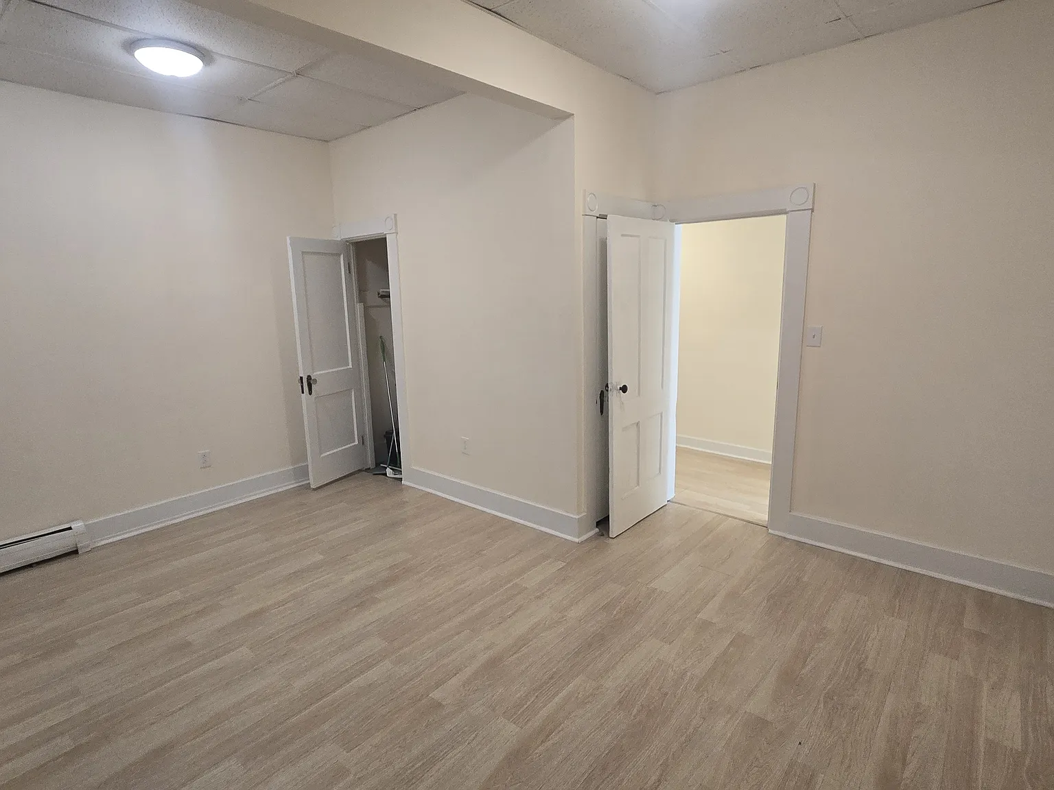 3 bed, 1.5 bath, 1200 sqft, $1,495 — Photo 4