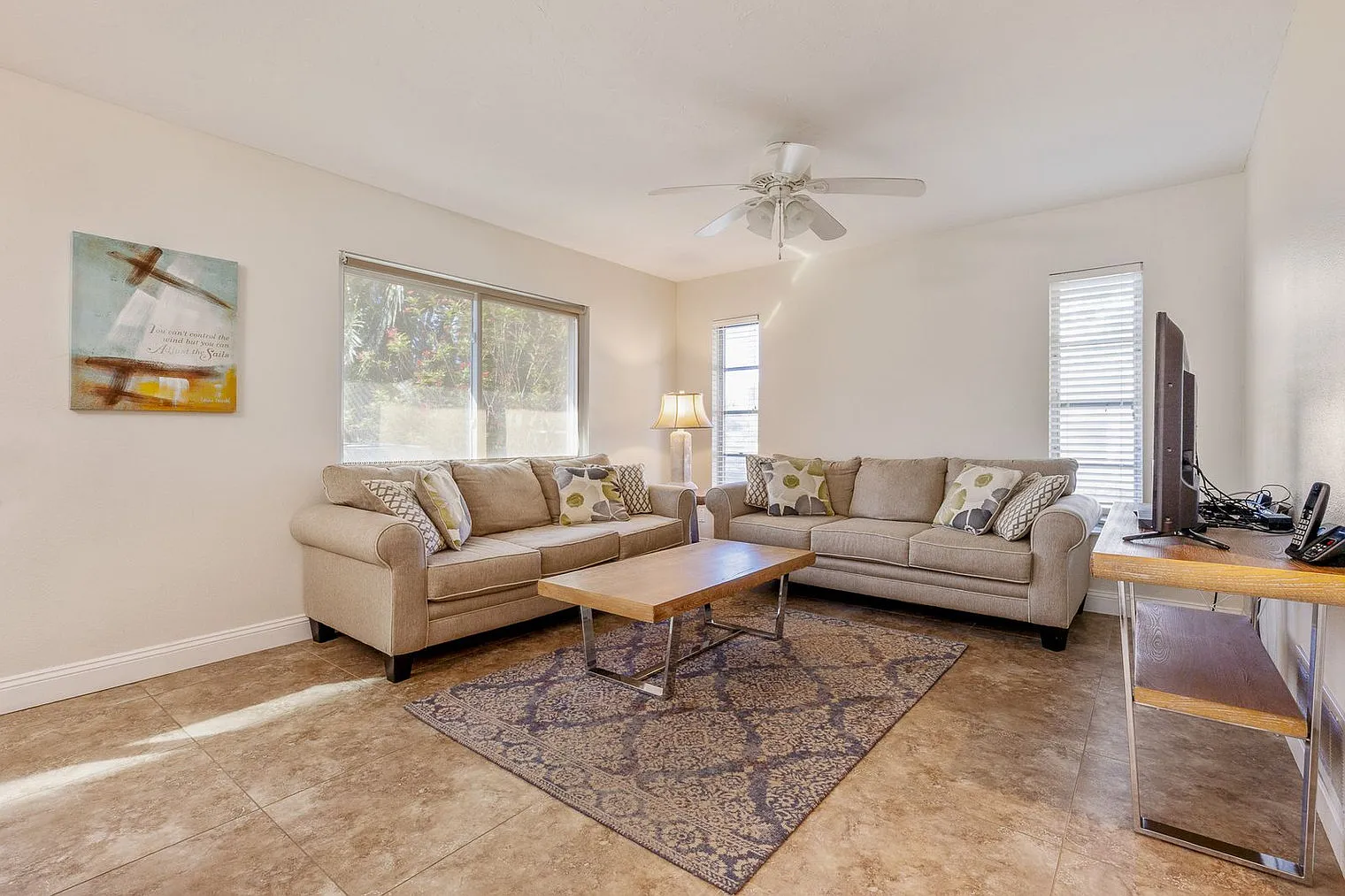 3 bed, 2.0 bath, 1797 sqft, $4,500 — Photo 1