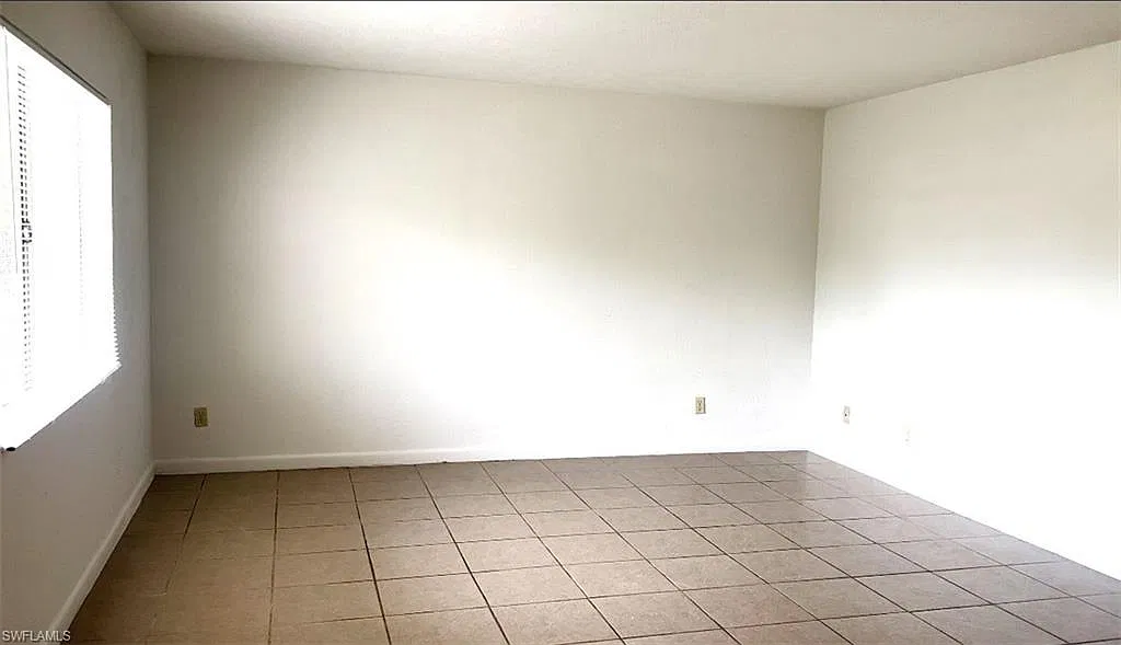 2 bed, 2.0 bath, 886 sqft, $1,550 — Photo 3