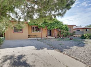1032 Florida St SE, Albuquerque, NM 87108