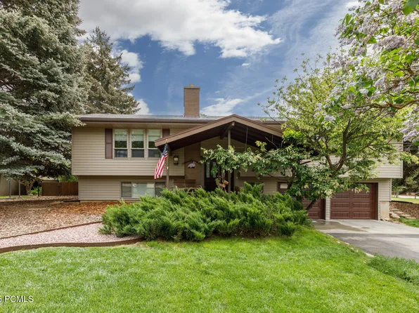 3250 N River Dr, Eden, UT 84310