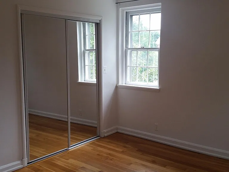 Master Bedroom Large Closet