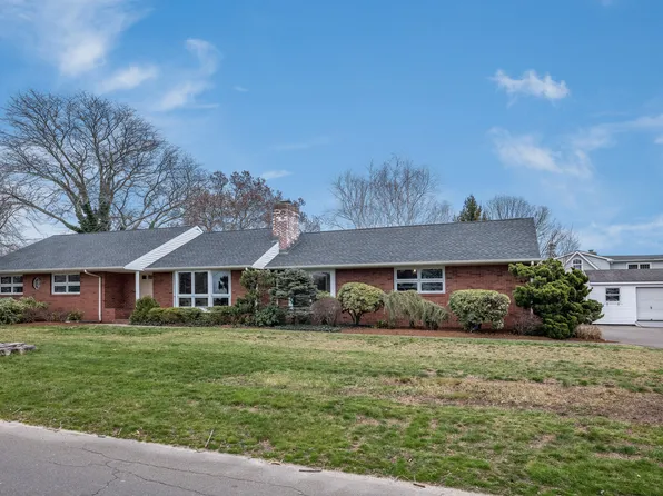 35 West Wharf Road, Madison, CT 06443