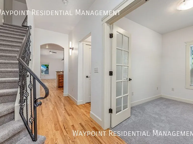 5956 N Bremerton Pl — Photo 6