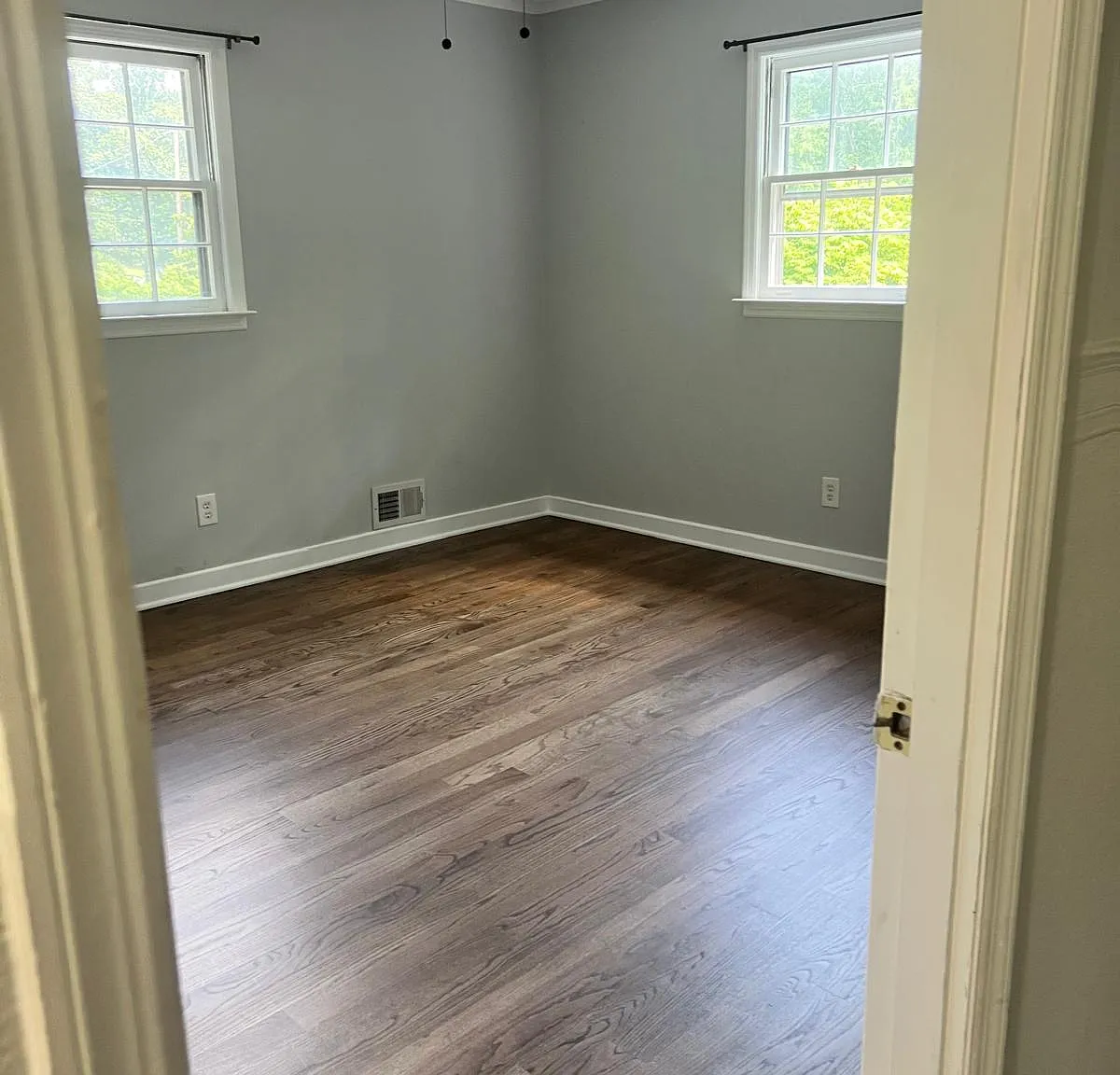 357 Stockwood Dr — Photo 3