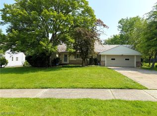 2277 Mount Vernon Blvd, East Cleveland, OH