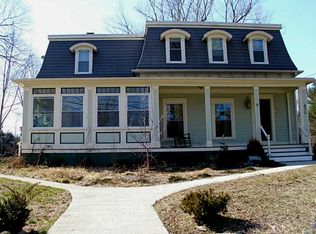 635 Tower Hill Rd, North Kingstown, RI 02852