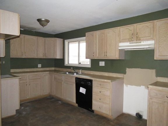 5th image of 3605 N Glenwood Ave