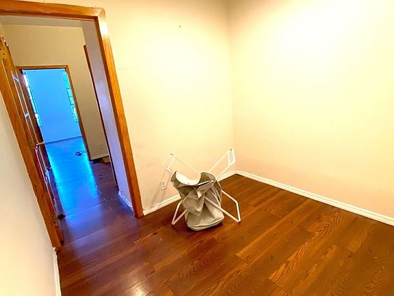 3rd image of 178 India St APT 6