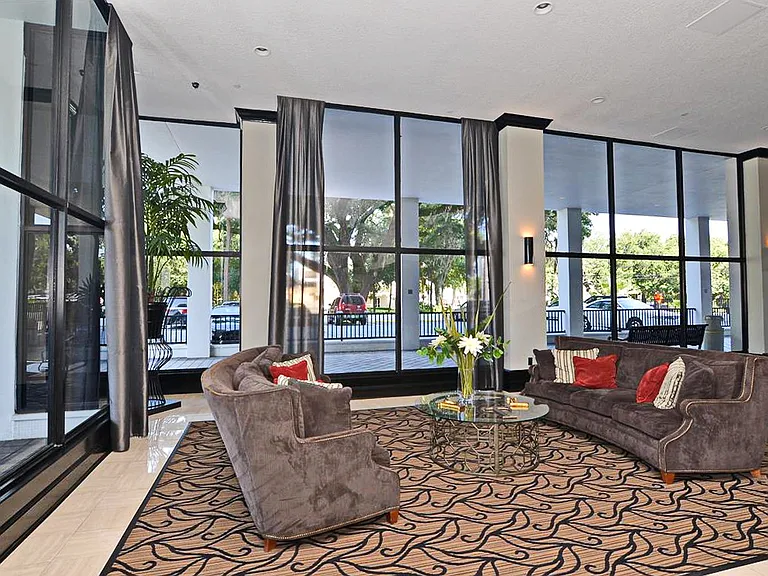 400 E Colonial Dr #603 — Photo 41