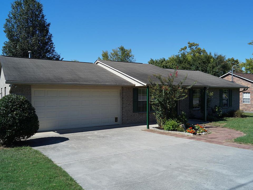 1st image of 941 Josepi Dr