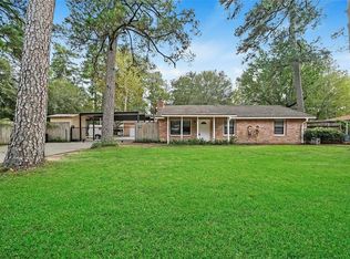 307 Cactus Dr, Conroe, TX 77385