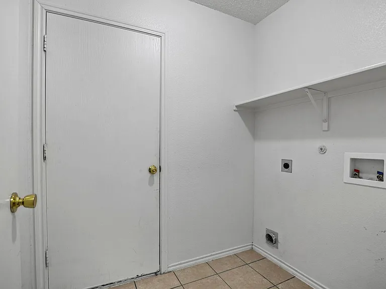 1713 Baxter Springs Dr — Photo 20