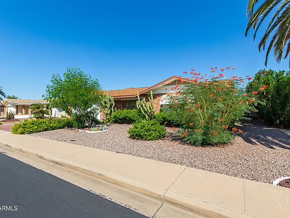 4th image of 5052 E Emelita Ave