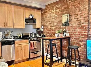 432 E 9th St APT 4, New York, NY 10009