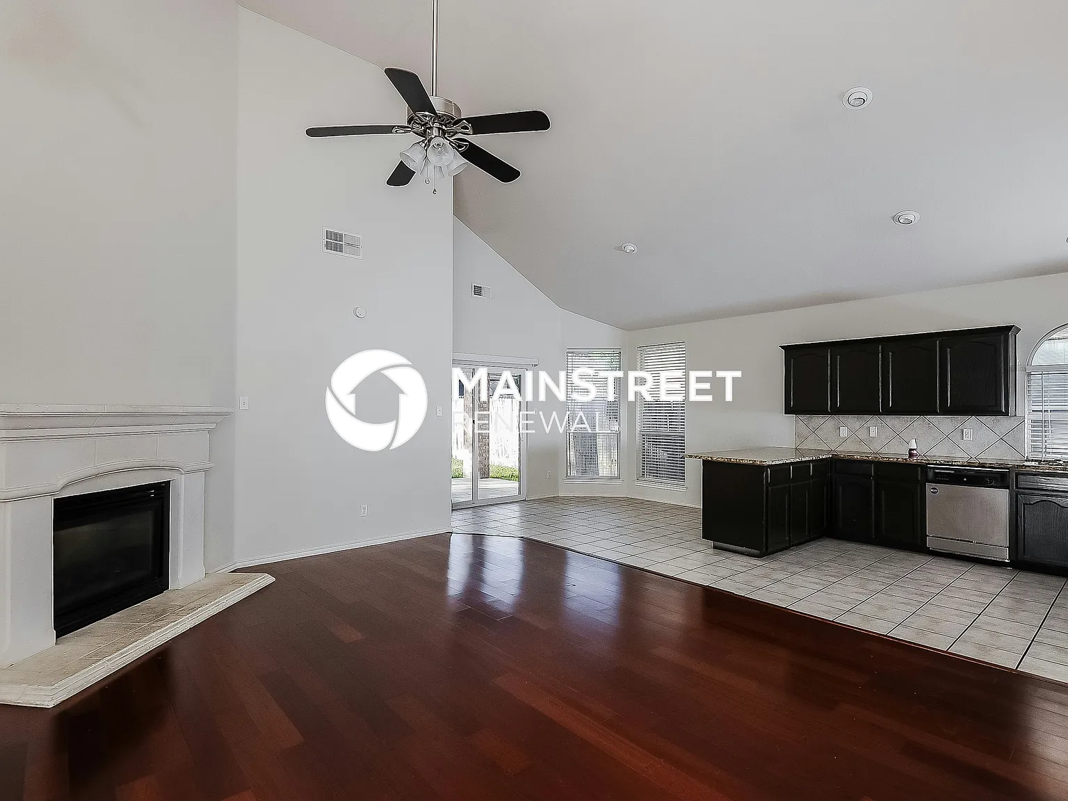 2728 Bull Shoals Dr — Photo 2