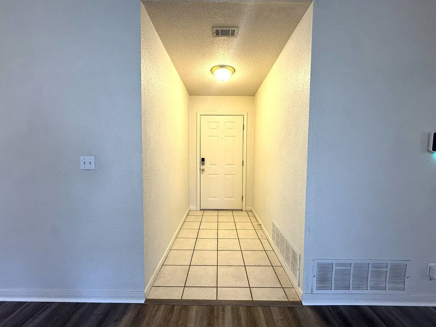 Newly Remodeled 4 BR 2 Bath Next to Harker Heights Community Park! — Photo 2