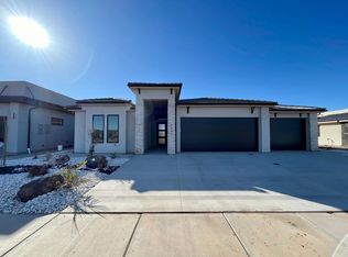 2027 W Cedar Breaks Dr, Hurricane, UT 84737
