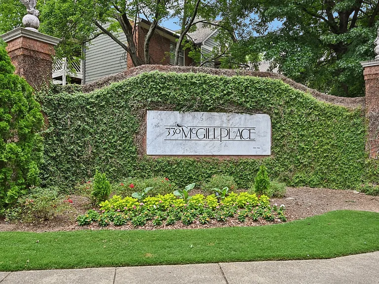 330 Ralph McGill Blvd NE #412 — Photo 17