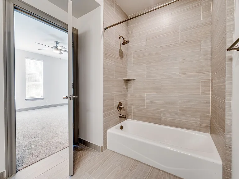 3912 Rawlins St — Photo 16