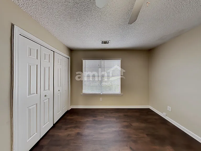 753 Country Lake Ct — Photo 13