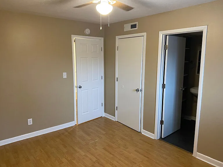 720 Ferdinand Ave SW #26 — Photo 18