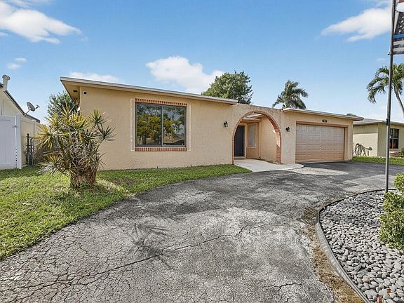2nd image of 9630 NW 21st Manor