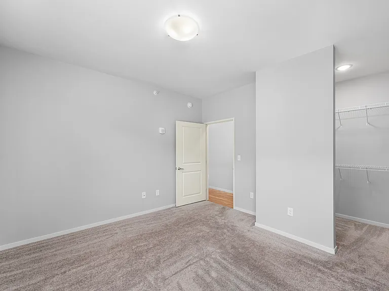 10. Aspen Lofts A - Bed_Reverse 10. Aspen Lofts A - Bed_Reverse